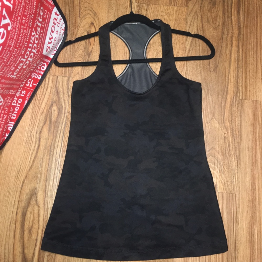 🍋 Lululemon Racerback Tank